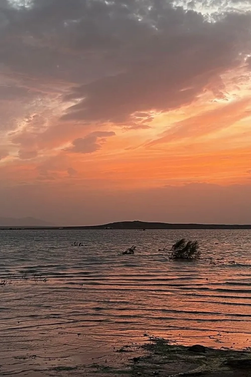 coucher-de-soleil-lac-desert-sud-marocain