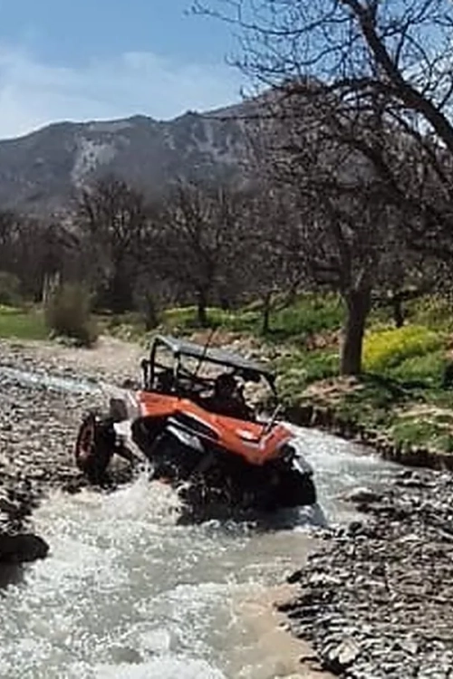 raid-buggy-riviere-sommets-enneiges-haut-atlas